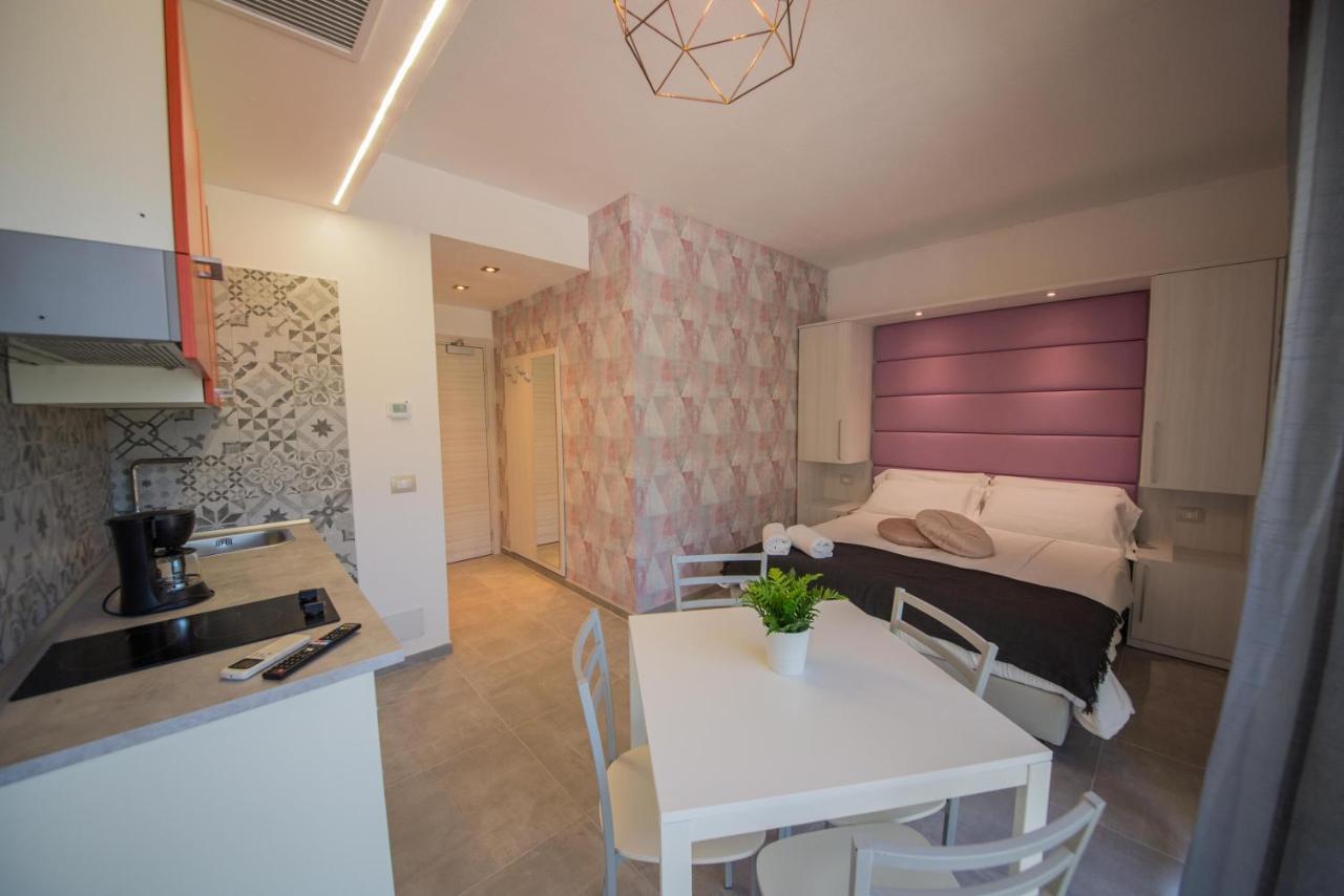 Residence Cristine Riva del Garda Exterior foto